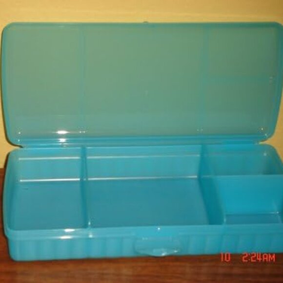 Tupperware Lunch n Things Rectangular Divided Sandwich Keeper Plus Craft Storage - Picture 3 of 6